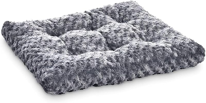 Amazon Basics Cat and Dog Bed and Crate Pad, Machine Washable, Indoor, 46 x 29 x 4 inches, Gray